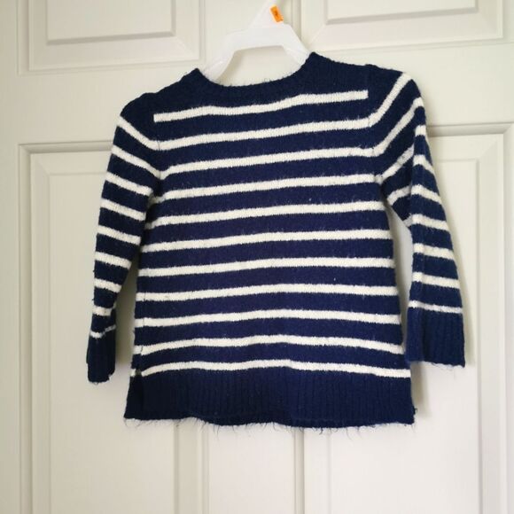 5/$10 Carter's sweater size 18 m - Picture 4 of 4